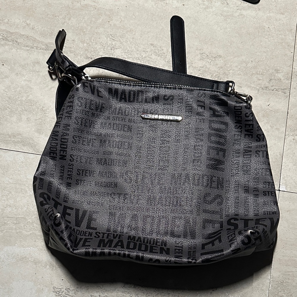 Steve Madden Black and Gray shoulder Bag